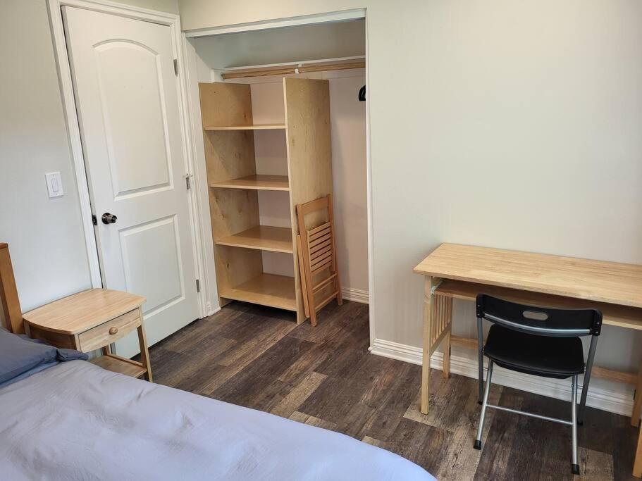 Ferienhaus Bouganvilla 4-bedroom, 2-baths, Single Family House Thousand Oaks